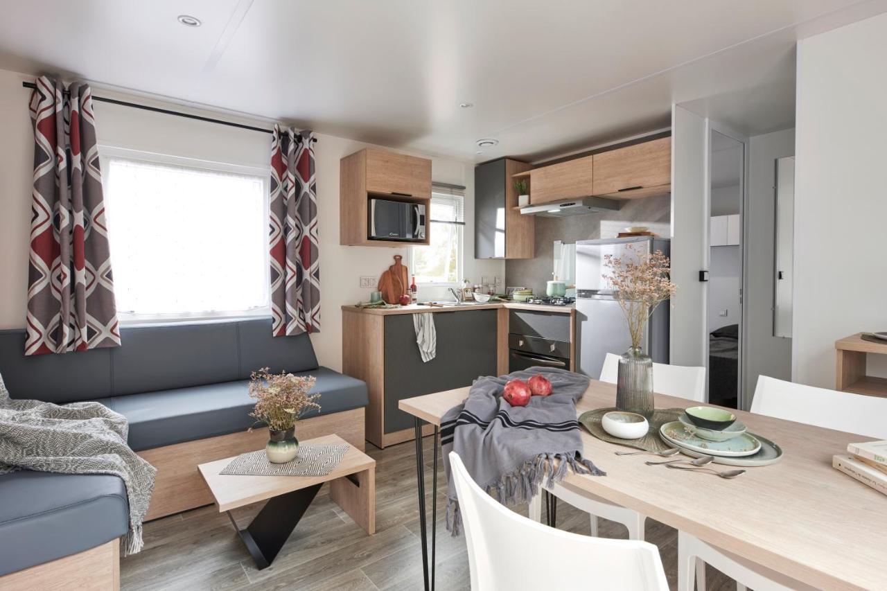 Camping Country Park Crecy La Chapelle - Site Officiel - Next To Disneyland Paris Exteriér fotografie